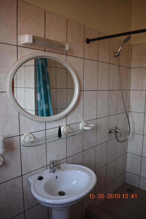 RESIDENCE VICYMA BAFOUSSAM 2Pièces TOUT CONFORT Extérieur photo