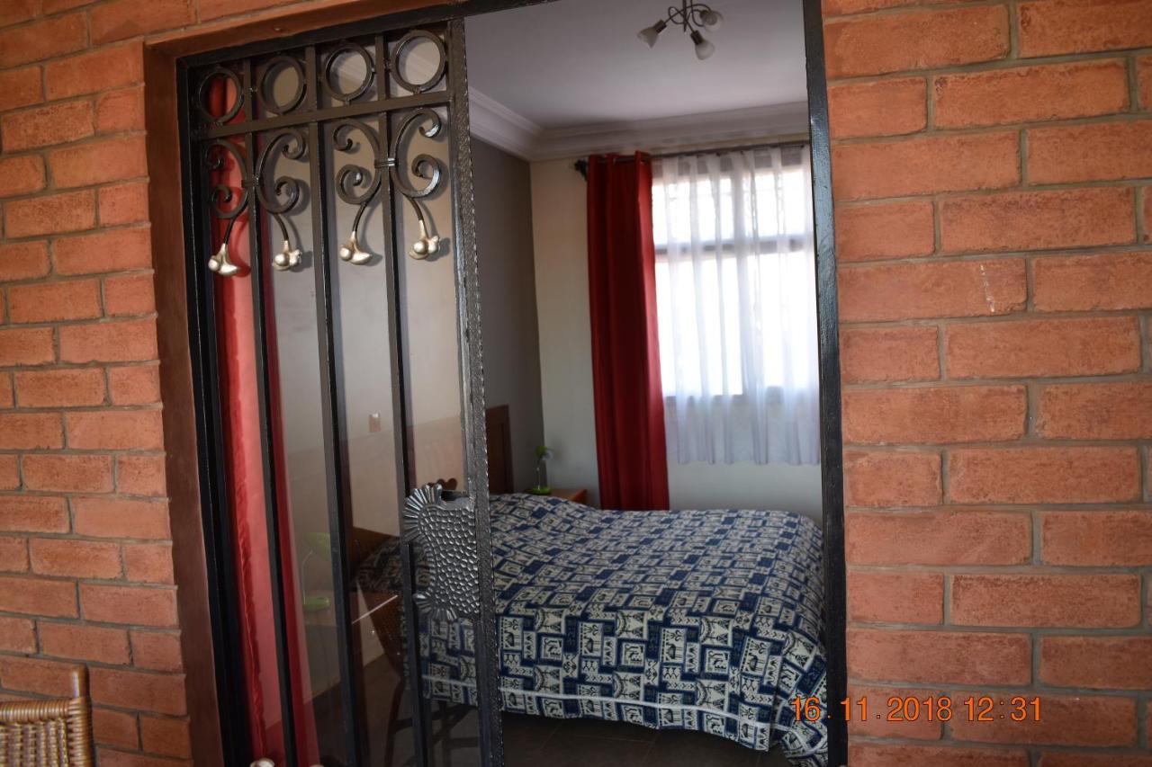 RESIDENCE VICYMA BAFOUSSAM 2Pièces TOUT CONFORT Extérieur photo