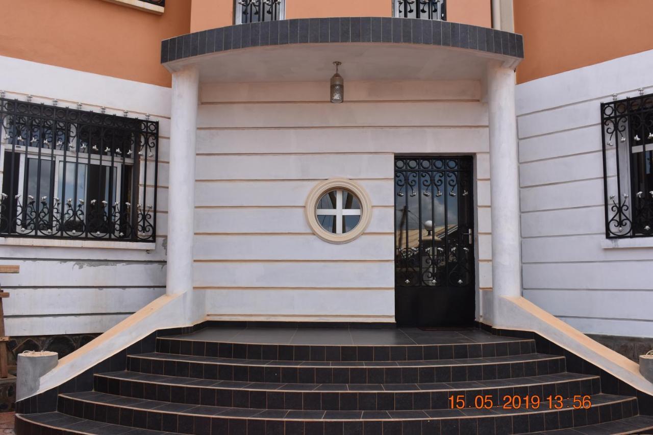 RESIDENCE VICYMA BAFOUSSAM 2Pièces TOUT CONFORT Extérieur photo