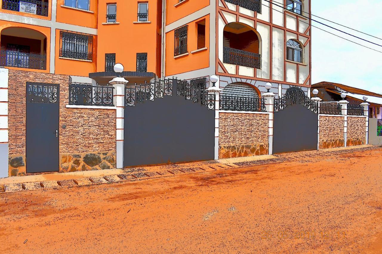 RESIDENCE VICYMA BAFOUSSAM 2Pièces TOUT CONFORT Extérieur photo