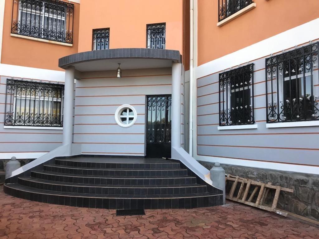 RESIDENCE VICYMA BAFOUSSAM 2Pièces TOUT CONFORT Extérieur photo
